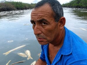 Nuevo derrame de hidrocarburo contamina el río Coatzacoalcos y pone en jaque a Veracruz