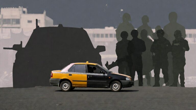 Policías CDMX Empujan Taxi con Cadáveres