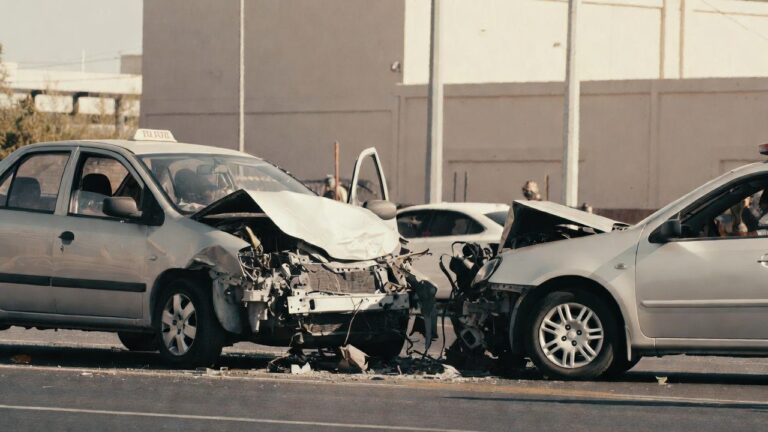 Choque Frontal en Guanajuato Deja Varios Lesionados